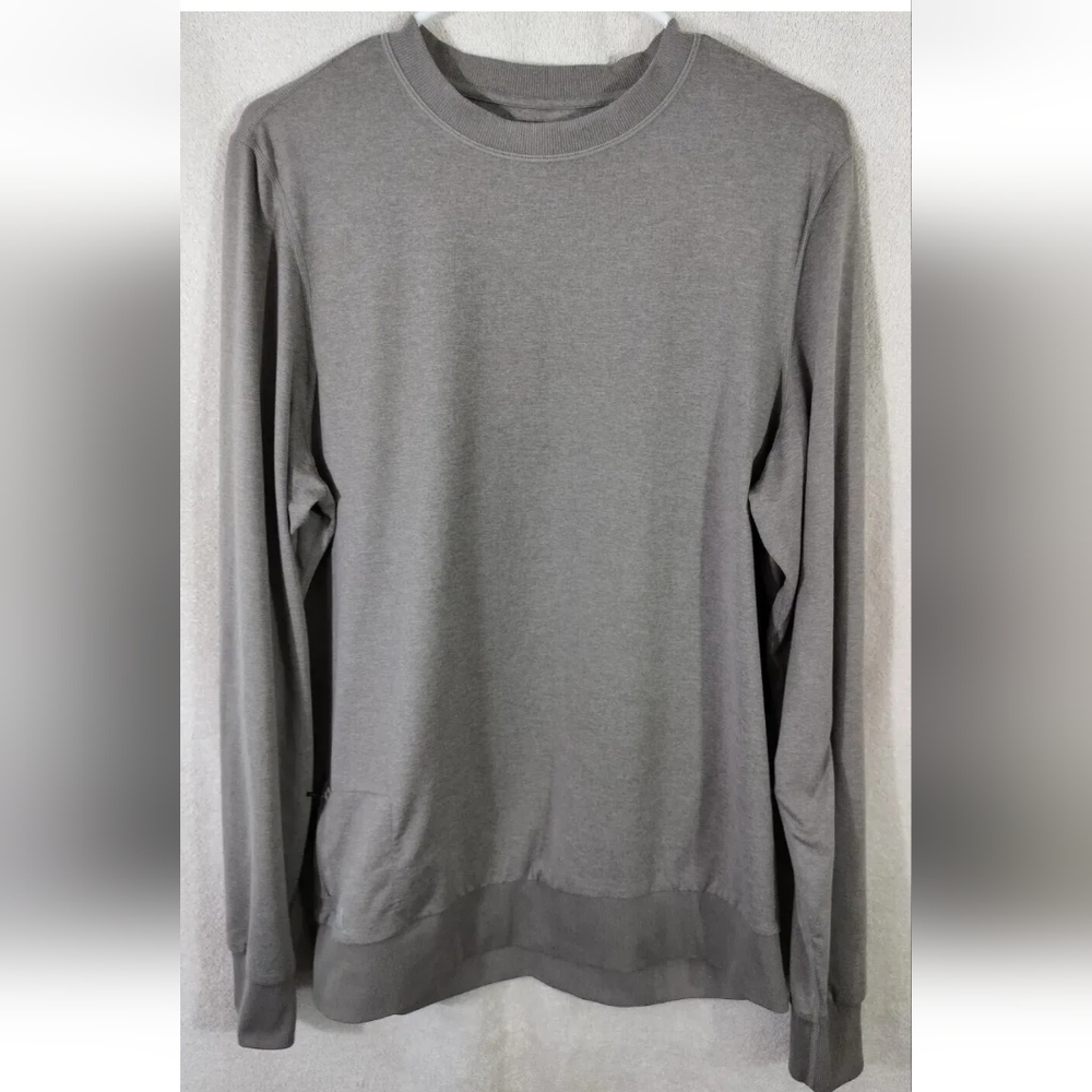 Vuori Ponto Men's Dreamknit Performance Crew Walnut Heather Grey SZ Large EUC